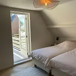 Salty Breeze - Free Parking, Quietly Situated Close To Centre And Beach! * Noordwijk